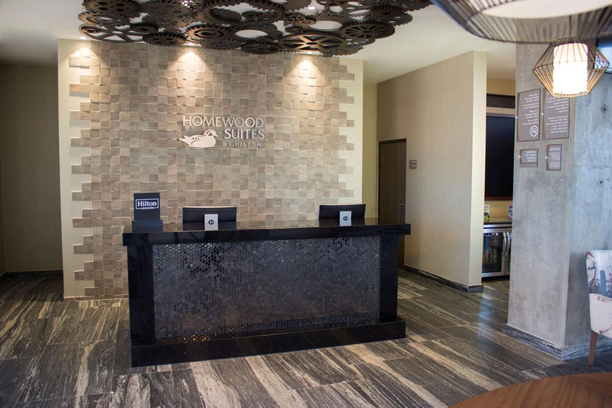 Homewood Suites By Hilton Silao Airport Exteriör bild